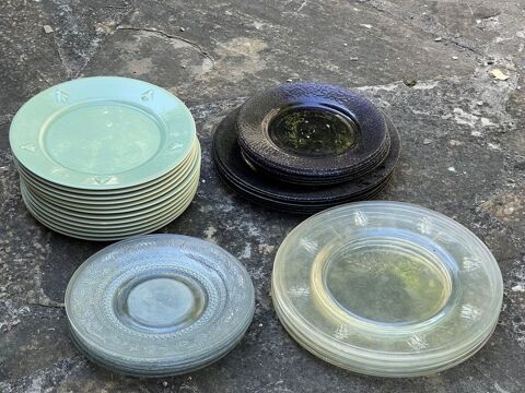 Lot d'assiettes 10 Trans-en-Provence (83)