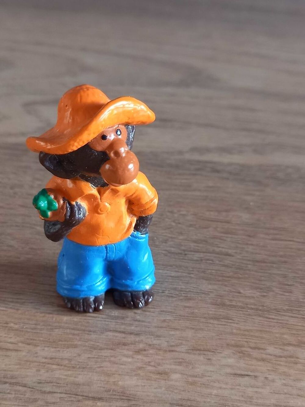 Lot de 3 figures singe "Omo" comme neuves 