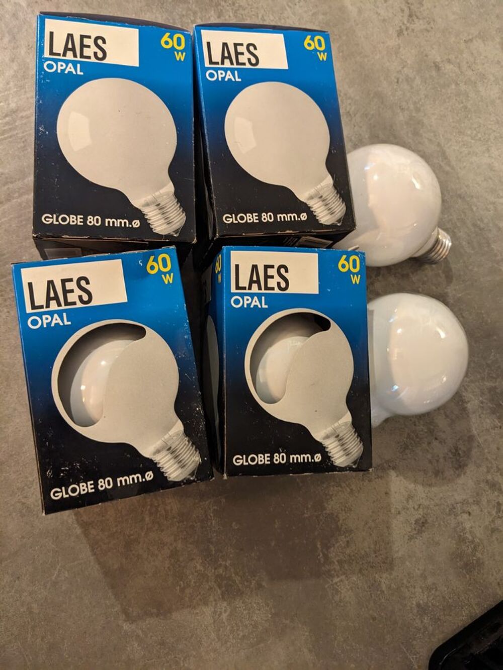 Lot de 6 grosses ampoules boule globe 60 mm en parfait &eacute;tat Bricolage
