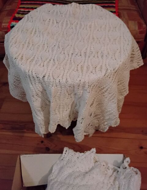 Lot de crochet fait main  125 Sarzeau (56)