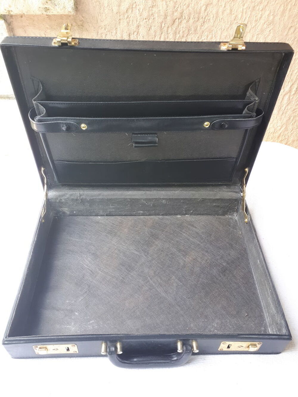 Attach&eacute; case ou mallette Maroquinerie