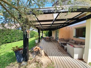  Villa  vendre 6 pices 147 m