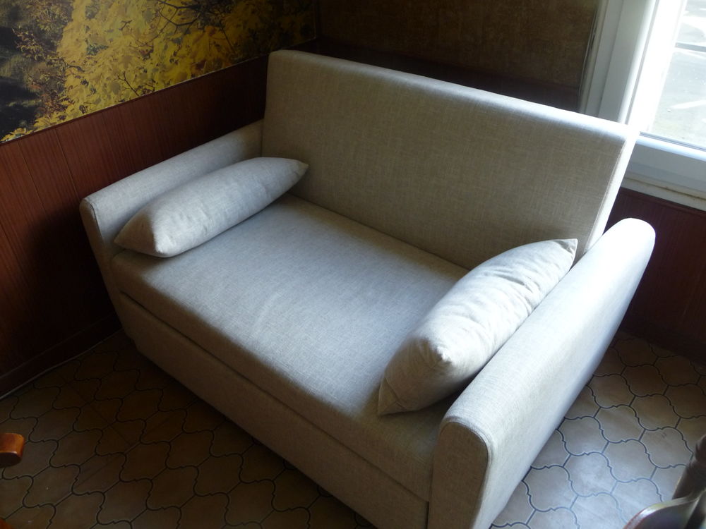 petit canap&eacute;++++++ Meubles