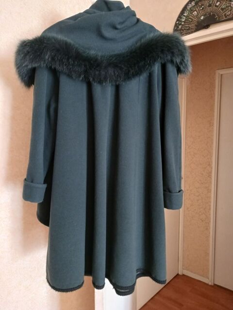 Manteau vert 90 Saint-Savin (33)