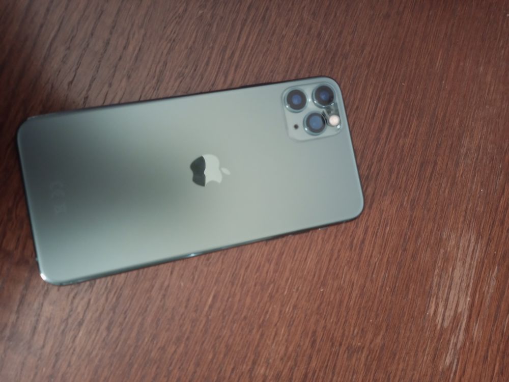 iPhone 11 pro max Téléphones et tablettes