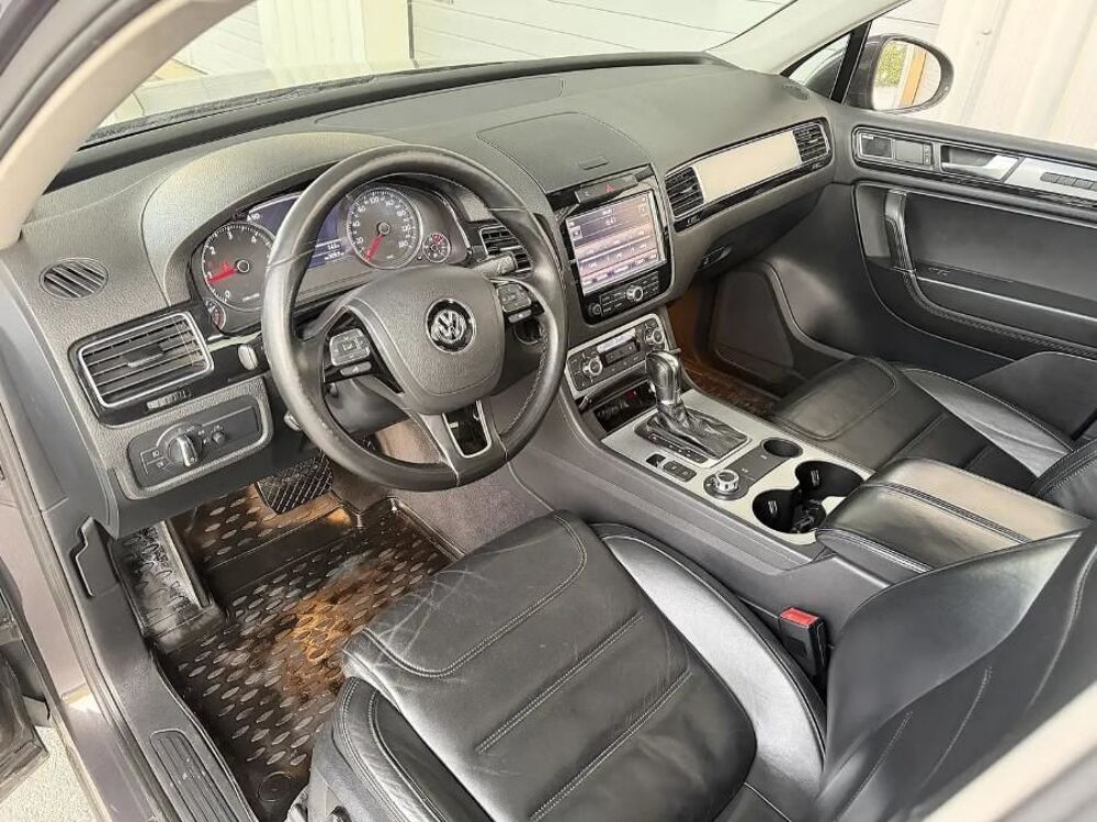 Touareg 3.0 V6 TDI 204 FAP 4Motion BlueMotion Carat Tiptronic A 2011 occasion 55100 Verdun