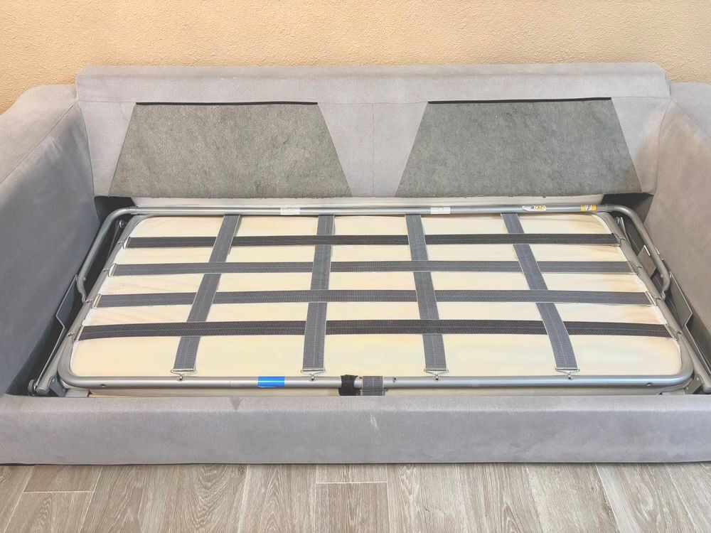 Canap&eacute;-lit convertible Meubles