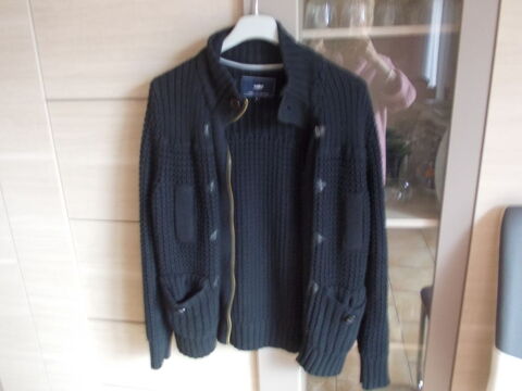 veste homme
15 Limours (91)