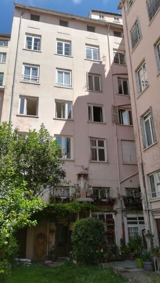  Appartement � louer 4 pi�ces 100 m�