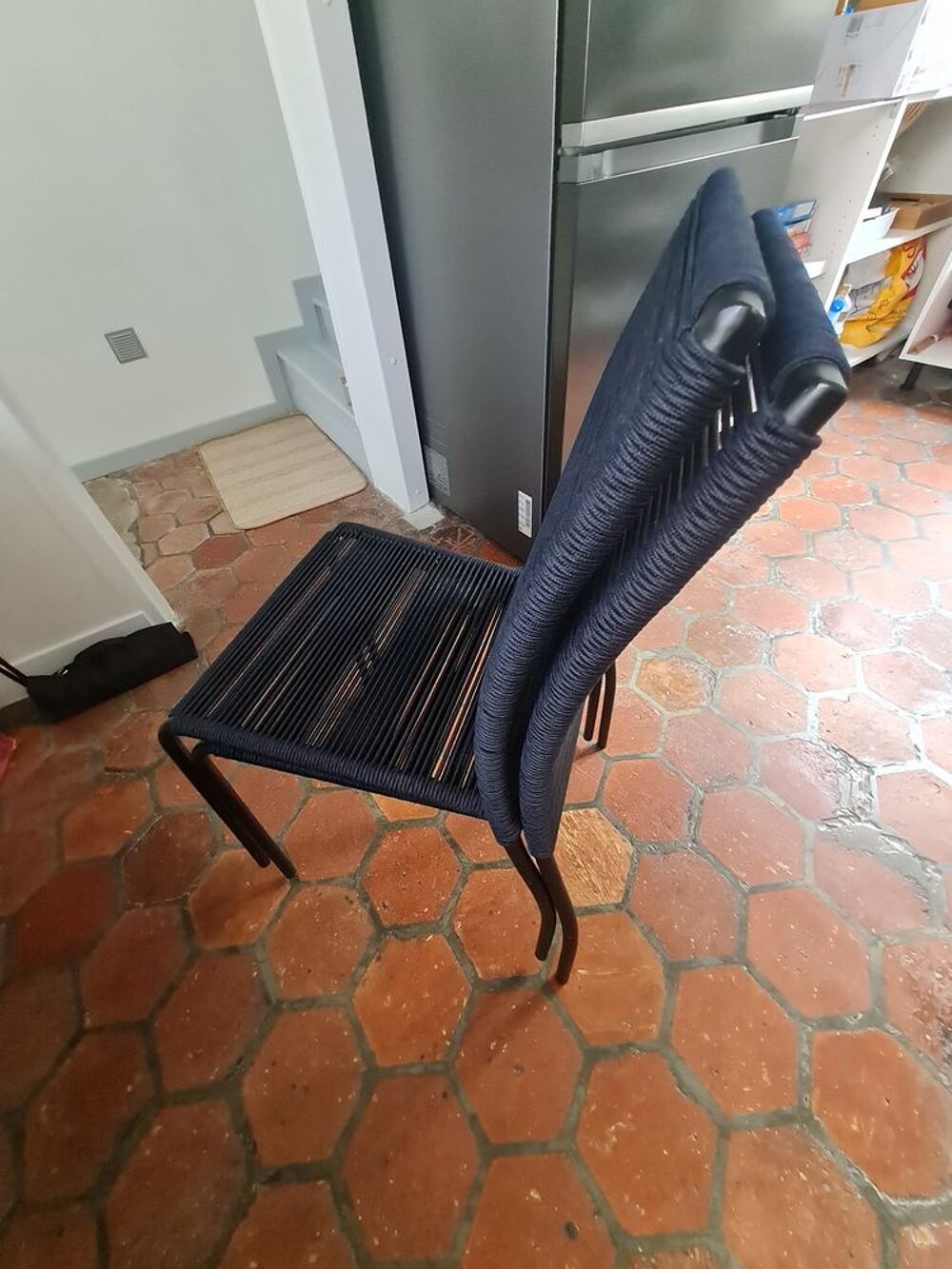 Chaise empilage noir Meubles