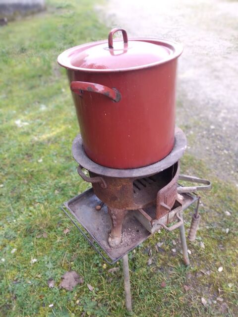 Foyer en fonte ancien a bois 160 Jarnac-Champagne (17)