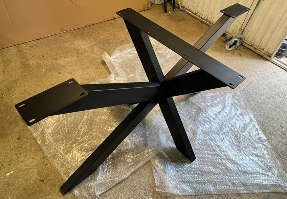 Table moderne en ch&ecirc;ne rustique Meubles
