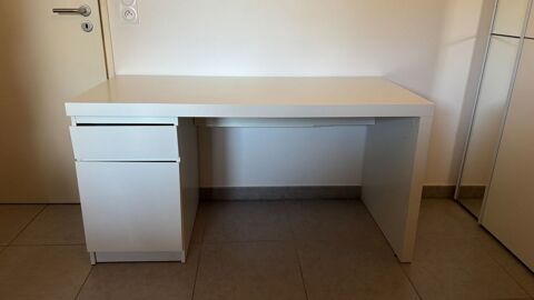 Bureau blanc 100 Angers (49)