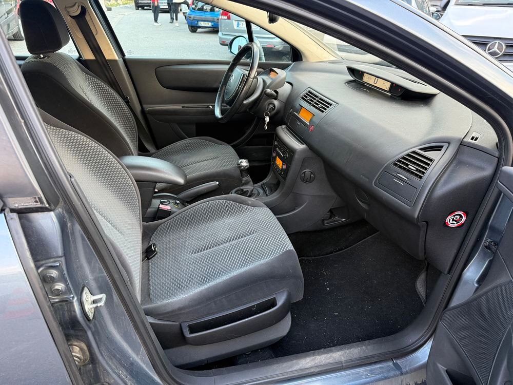 C4 2.0i 16V 138 Pack Ambiance 2005 occasion 60100 Creil