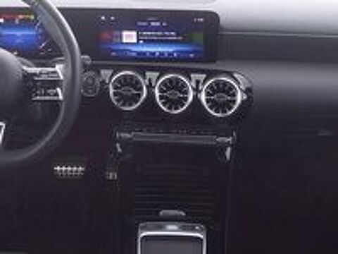 Classe A 250 7G-DCT 4Matic AMG Line 2023 occasion 69007 Lyon