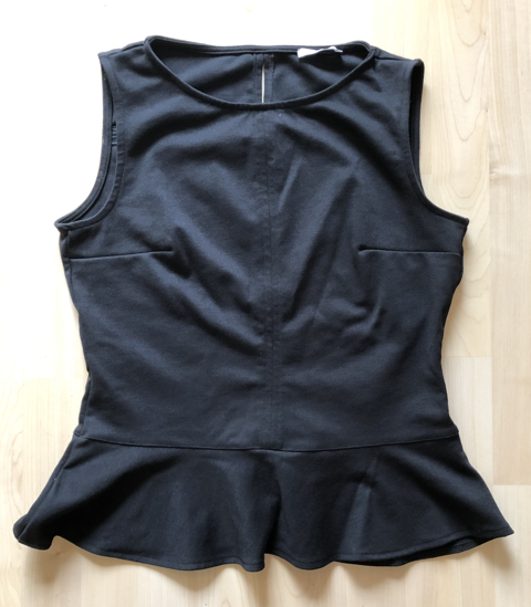 T-Shirt Haut Top p�plum noir neuf Dracy-le-Fort (71)