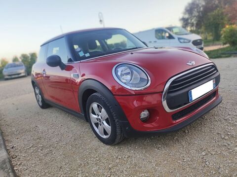 Mini One Hatch 3 Portes 102 ch BVA6 2015 occasion Bois-d'Arcy 78390