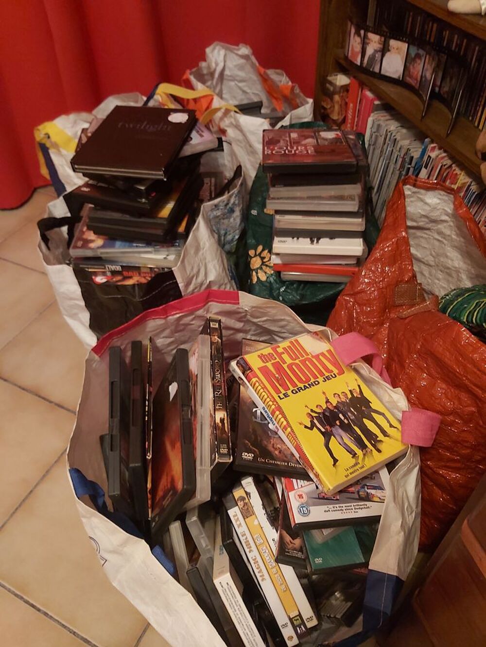 lot de plus de 250dvd DVD et blu-ray