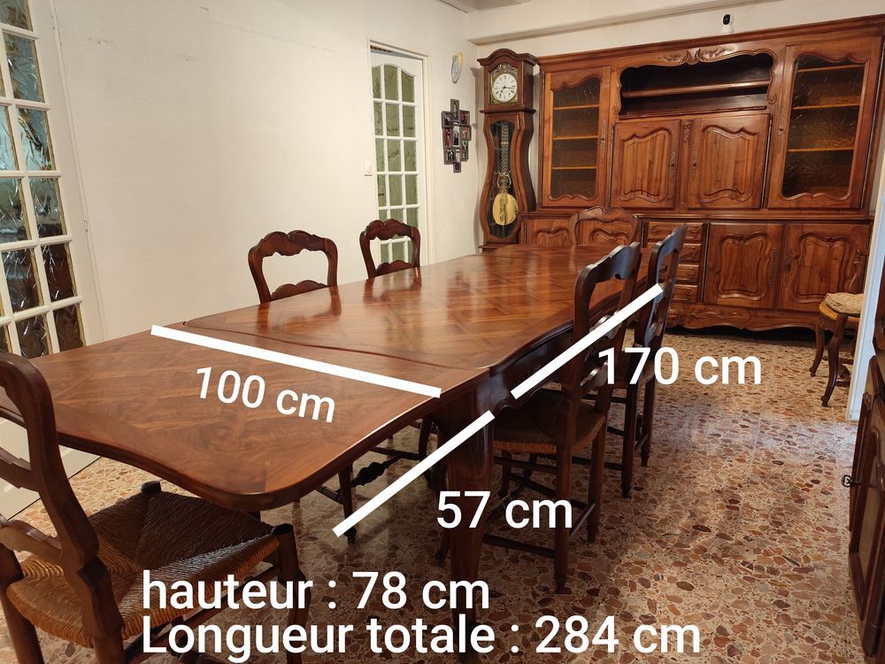 Table Proven&ccedil;ale en Noyer massif Meubles