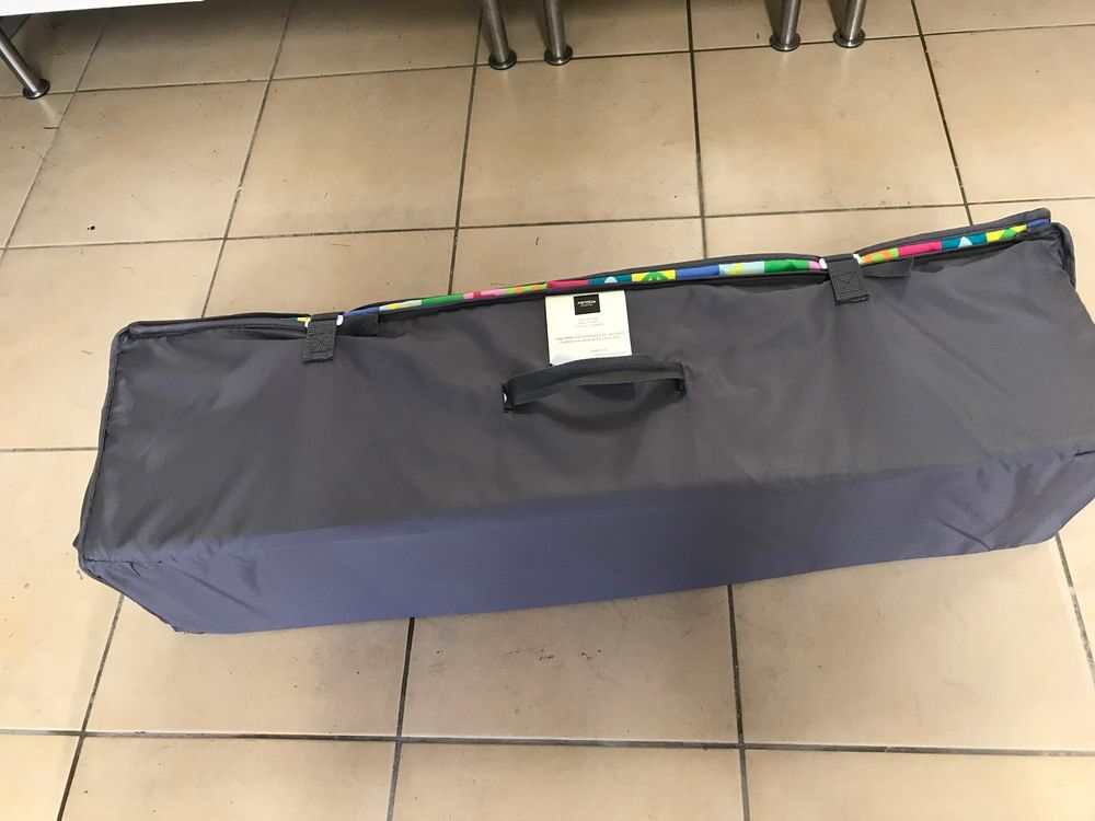 Parc pliant bebe , avec housse de transport, Pu�riculture