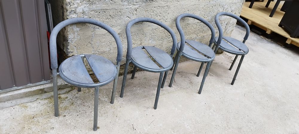 Table et 4 chaises DESIGN FRITZ HANSEN 1987 Meubles
