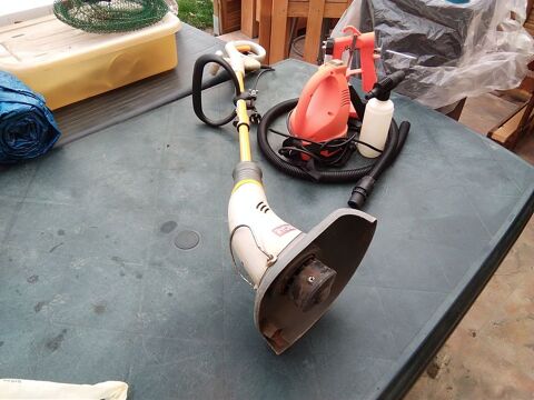 coup bordure, et pistolet  peinture. 10 Lunville (54)