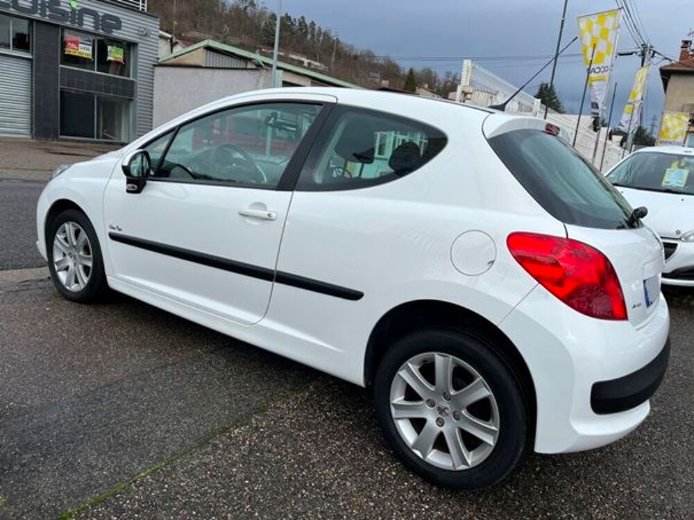 207 1.4 VTi 95ch Active 2009 occasion 42700 Firminy