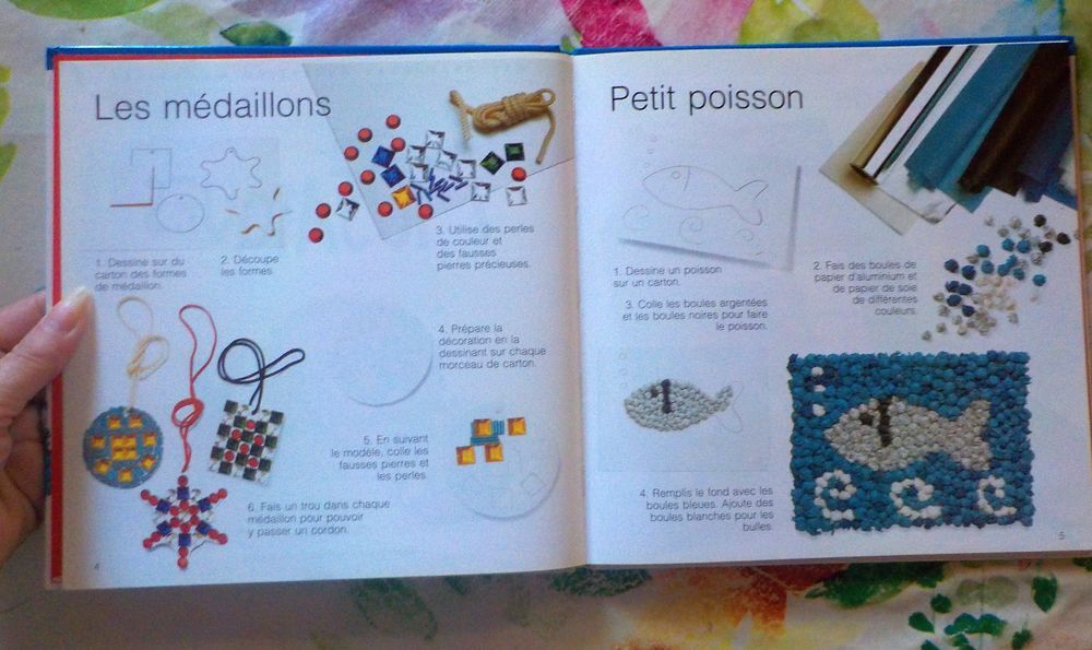 MINI MOSAIQUES Mes premi&egrave;res activit&eacute;s manuelles Ed. Fleurus Livres et BD