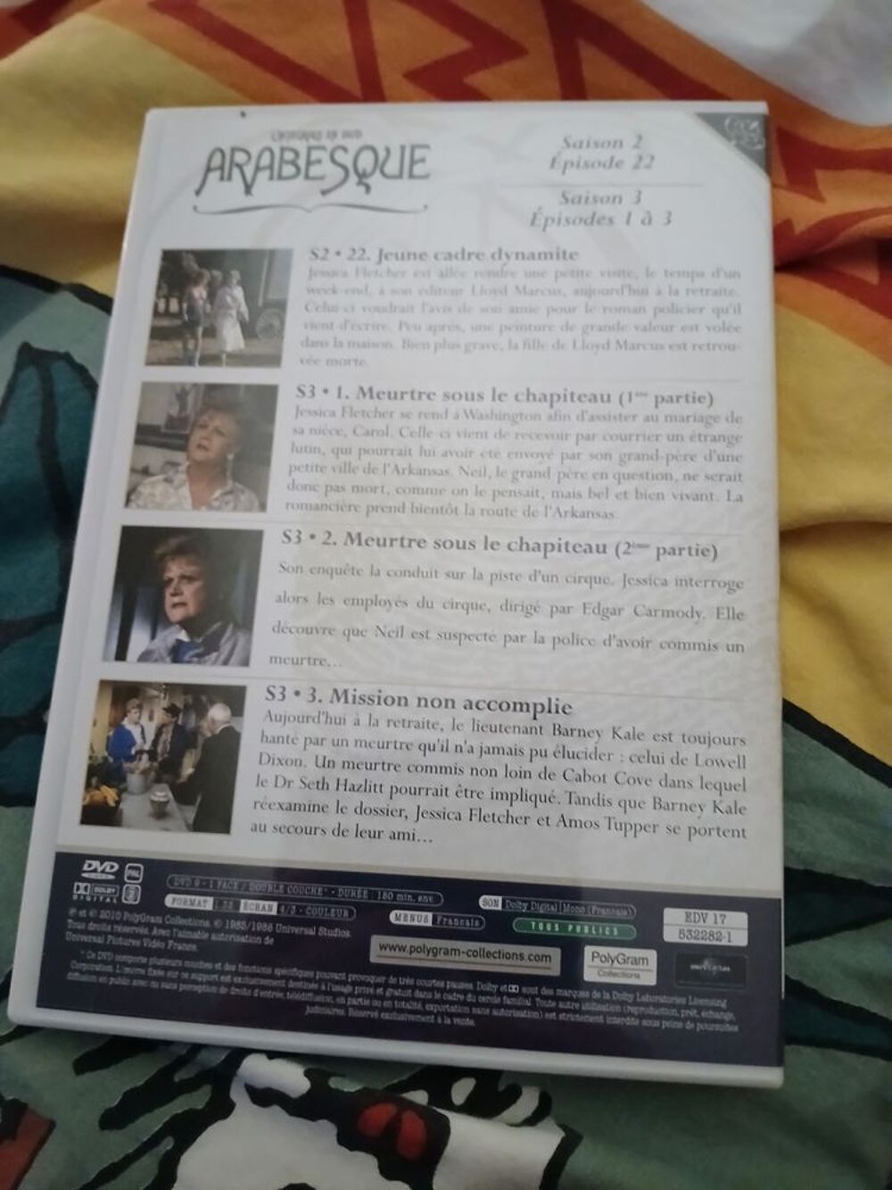 DVD ARABESQUE
SAISON 2 EPISODE 22
SAISON 3 EPISODES 1 A 3 DVD et blu-ray