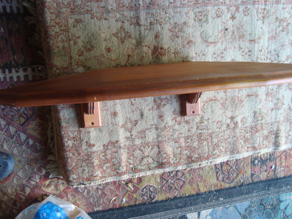 Etag&egrave;re d'angle en bois Meubles