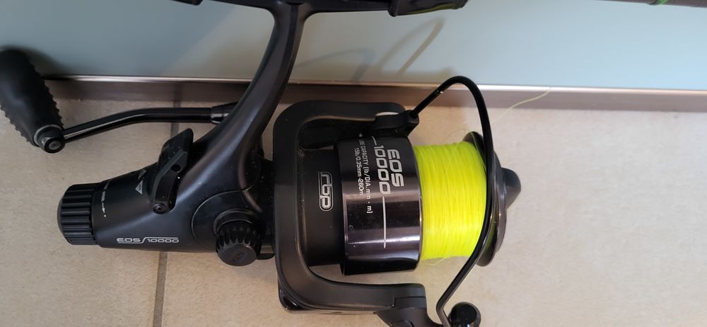 Canne a carpe plus accessoires Sports