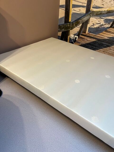 Sommier tapissier neuf 100 Valenciennes (59)