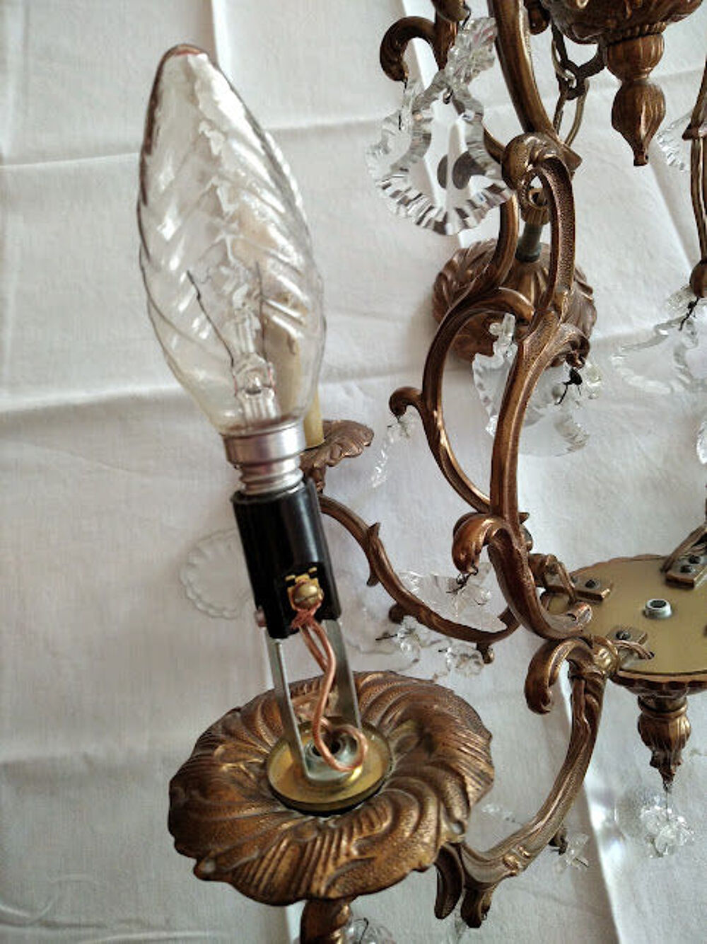 Lustre bronze et cristal Décoration