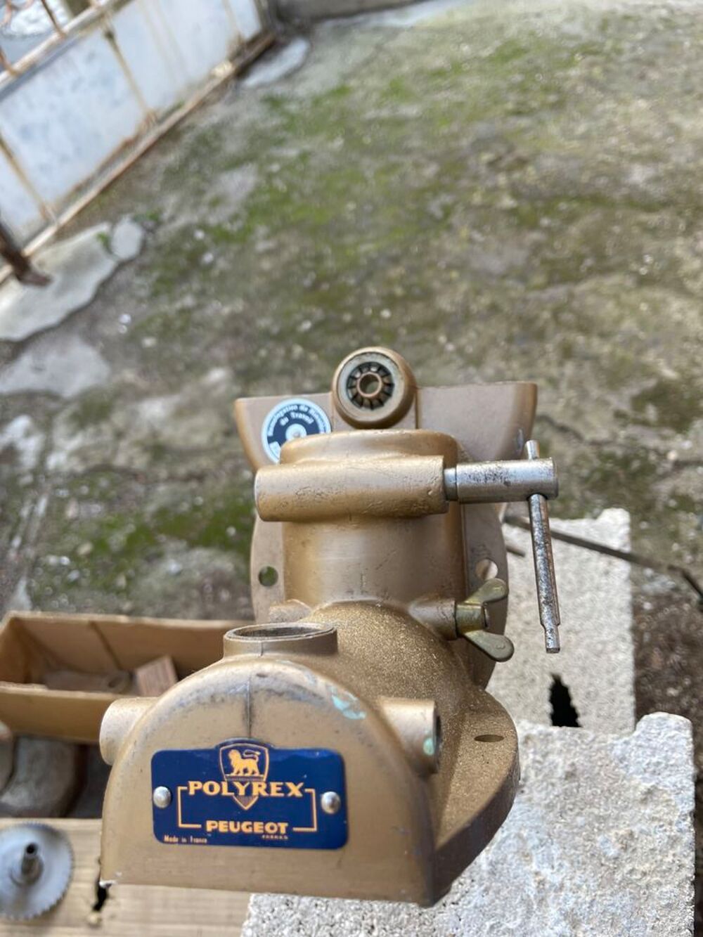 Colonne pour perceuse Peugeot Bricolage