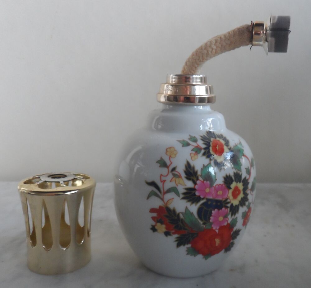 Lampe Berger en porcelaine ? Diffuseur de parfum &agrave; catalyse Décoration