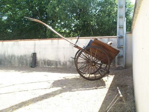 voiture � cheval ancienne en parfait �tat 0 Saint-Silvain-Bas-le-Roc (23)