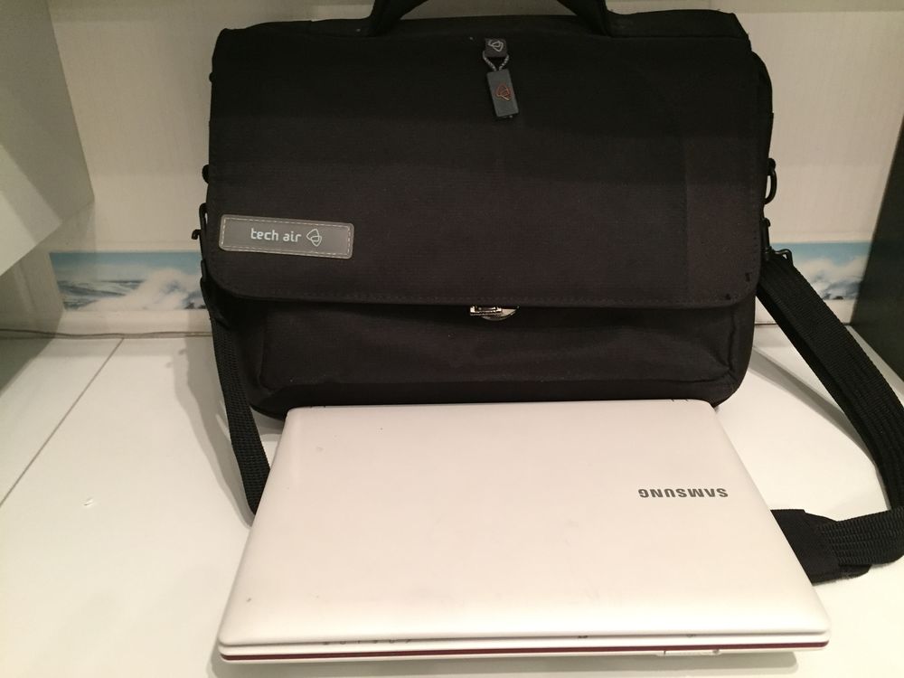 PC SAMSUNG NETBOOK NP 150 15 POUCES. Parfait &eacute;tat. Matériel informatique