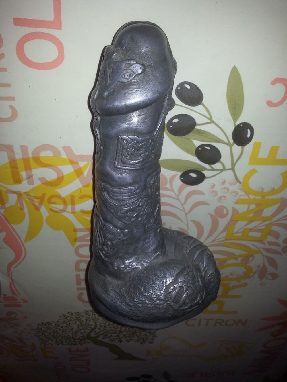 objet d'art rare phallus tribale en fer
Décoration