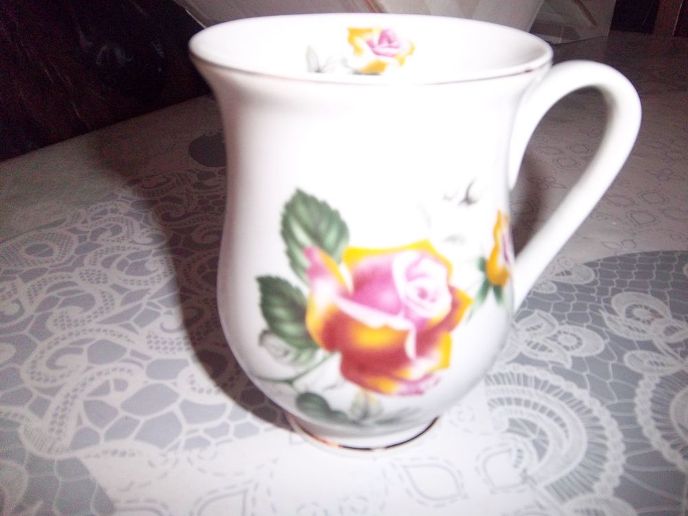 Tasses &agrave; fleur Cuisine