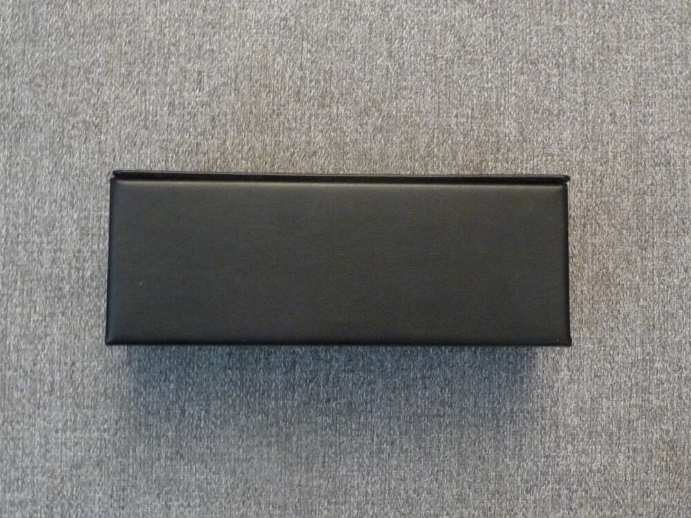 Etui &agrave; Lunettes Rigide Rectangle Noir dans Boite- Dior Homme Maroquinerie