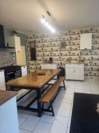  Maison � vendre 8 pi�ces 230 m�