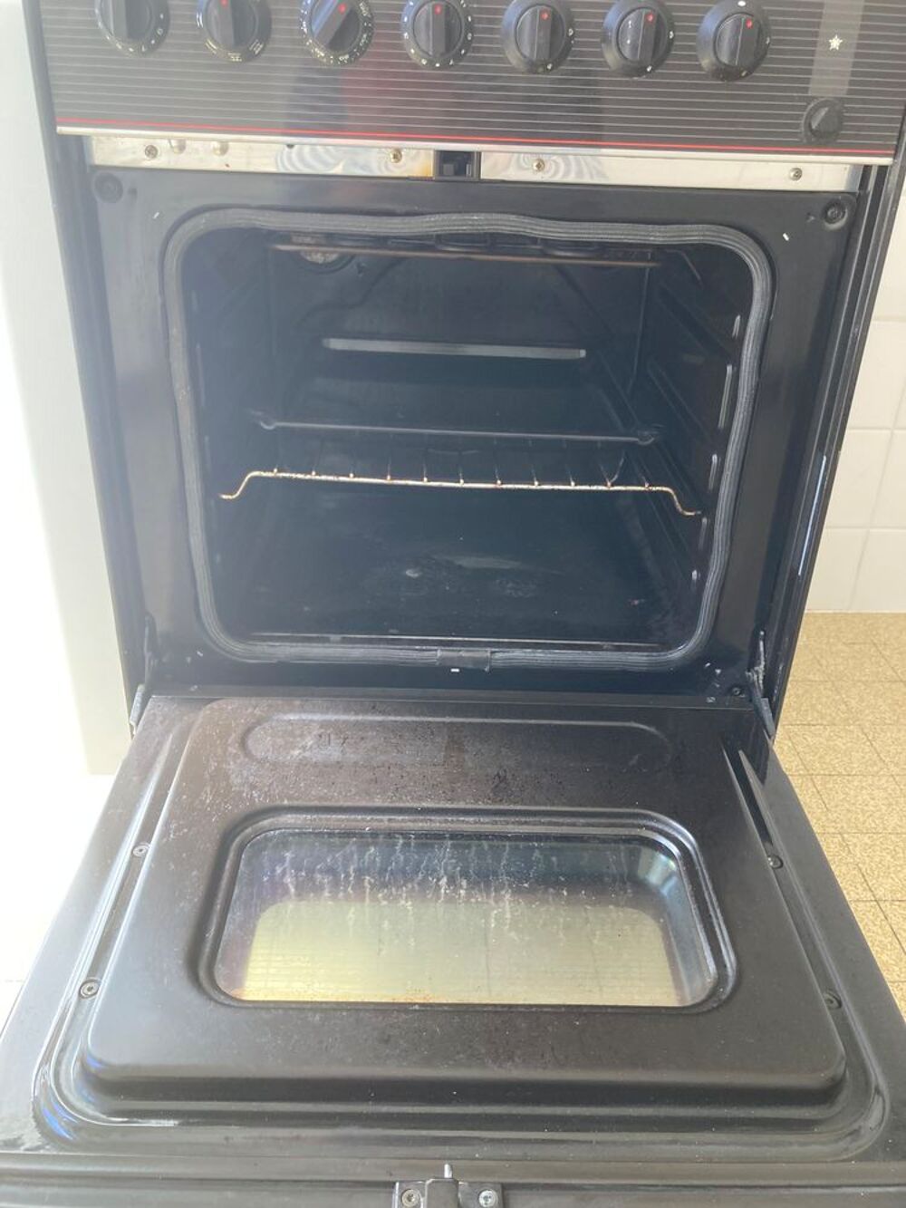 Cuisini&egrave;re &agrave; gaz de ville Electroménager