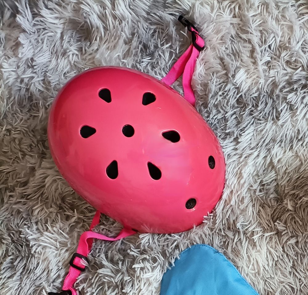 Roller enfant r&eacute;glable avec protection Sports