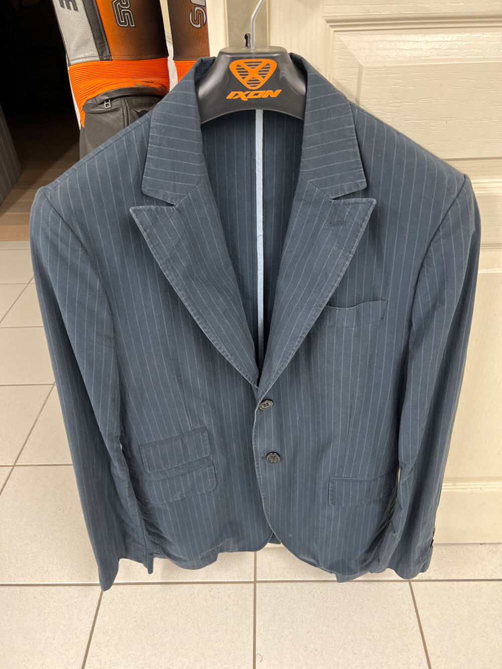 veste l&eacute;g&egrave;re IKKS Vêtements
