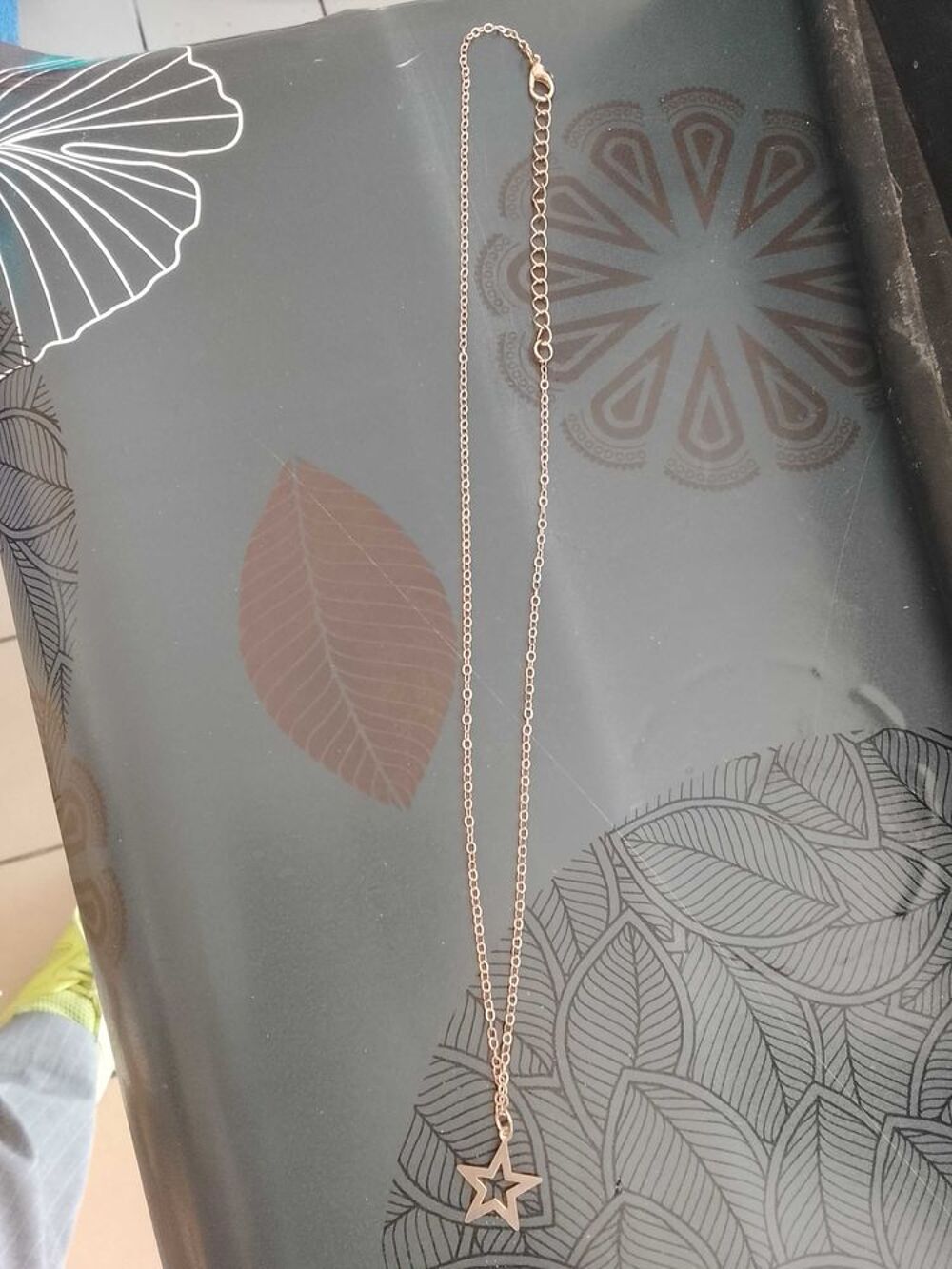 collier Bijoux et montres