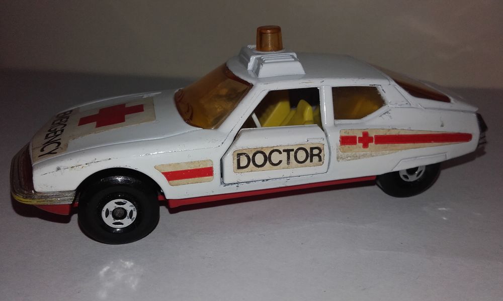 Matchbox - Doctor's Emergency Car Jeux / jouets