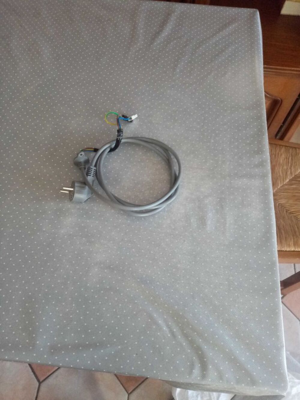 cable d'alimentation s&egrave;che linge lavant Bellavita Electroménager
