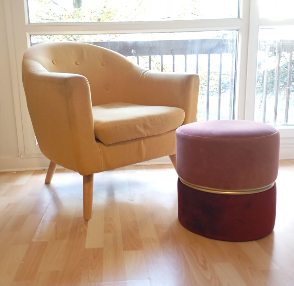 Lot canap&eacute;-lit + fauteuil+ pouf/tabouret Meubles