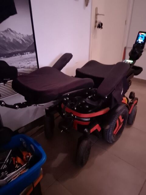 Fauteuil roulant �lectrique Permobil M5 Corpus 1100 Marseille 10 (13)
