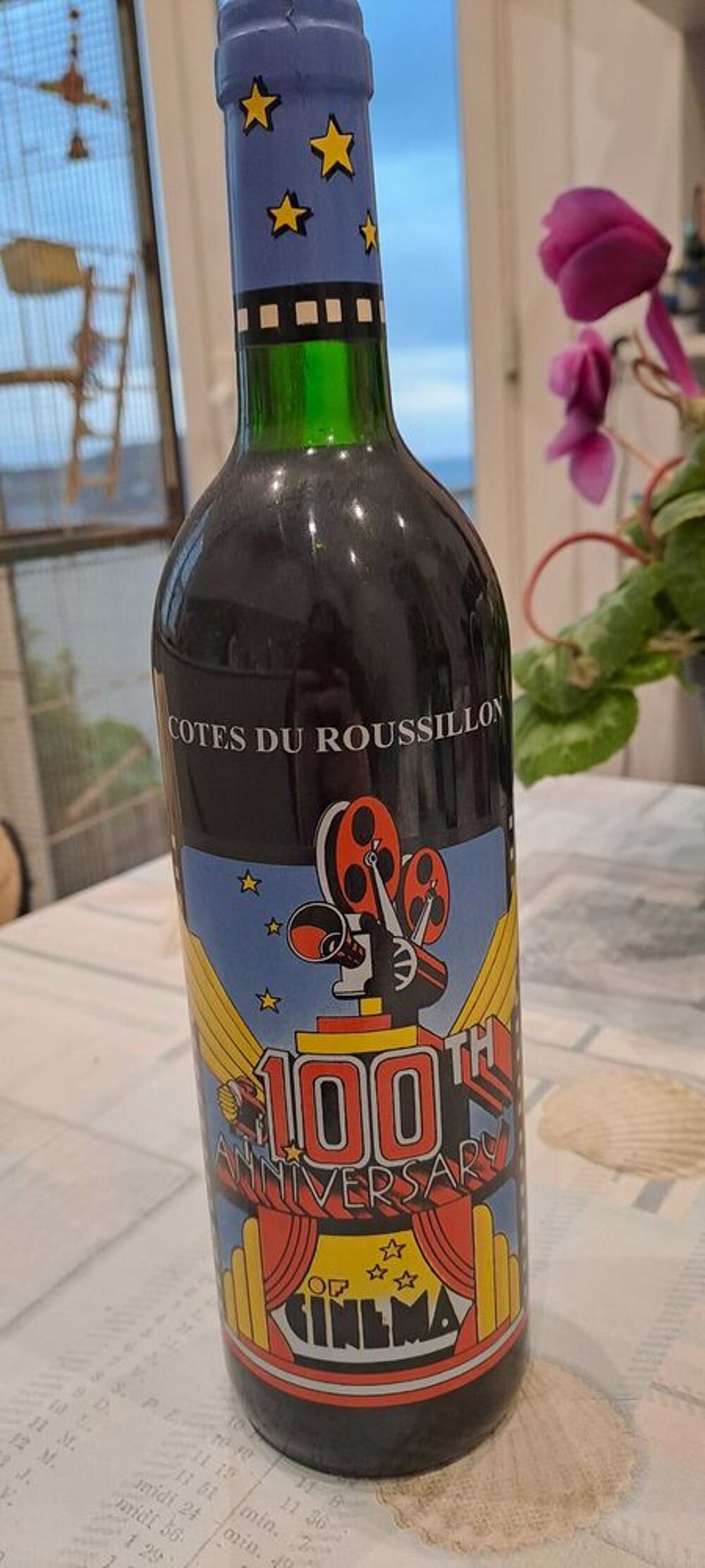 bouteille 100eme cin&eacute;ma 